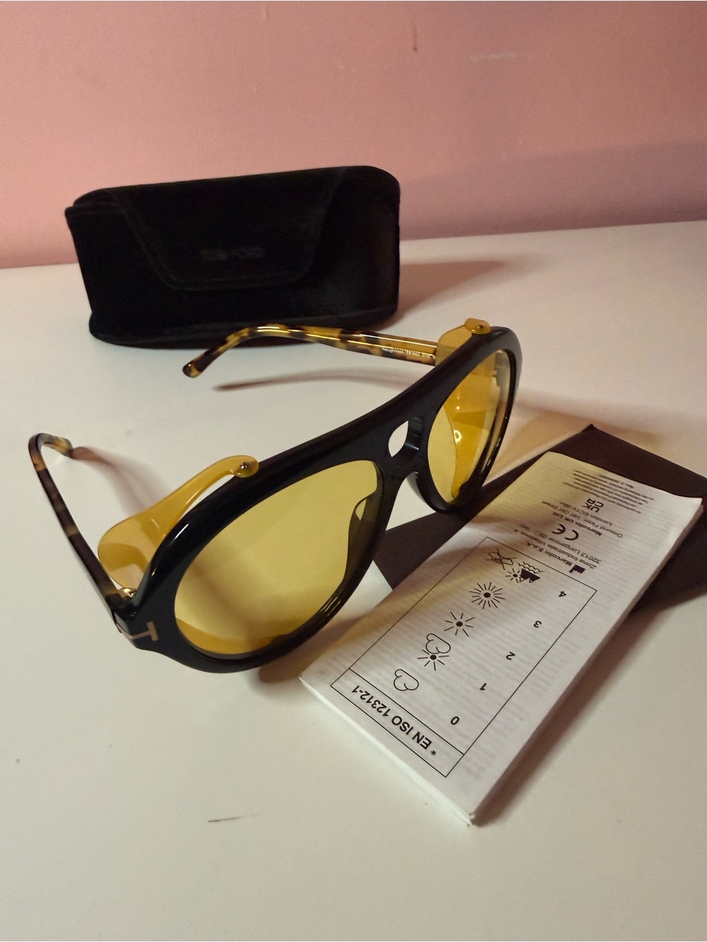 Tom Ford Neughman Sunglasses Black/Yellow - Picture 9 of 9